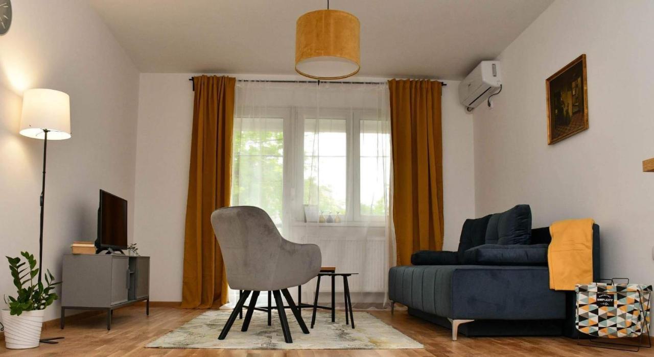 Apartman Harmony سومبور المظهر الخارجي الصورة